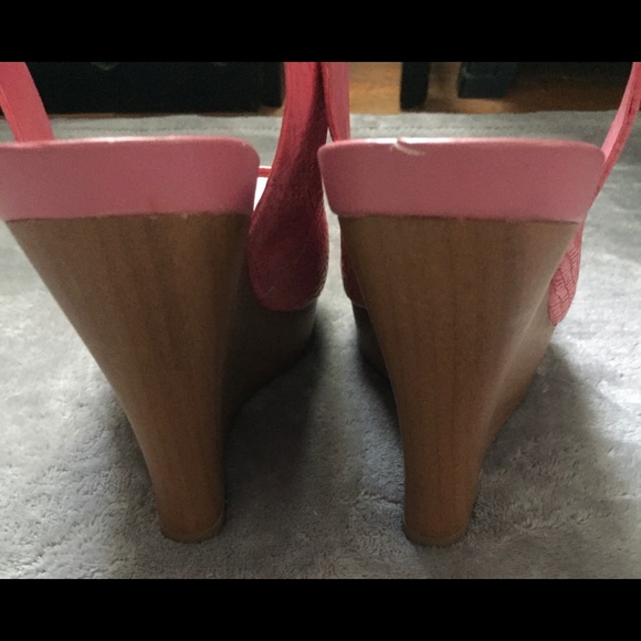 Jessica Simpson Wedge Peep Toe Sandals Size 7 - Picture 6 of 16